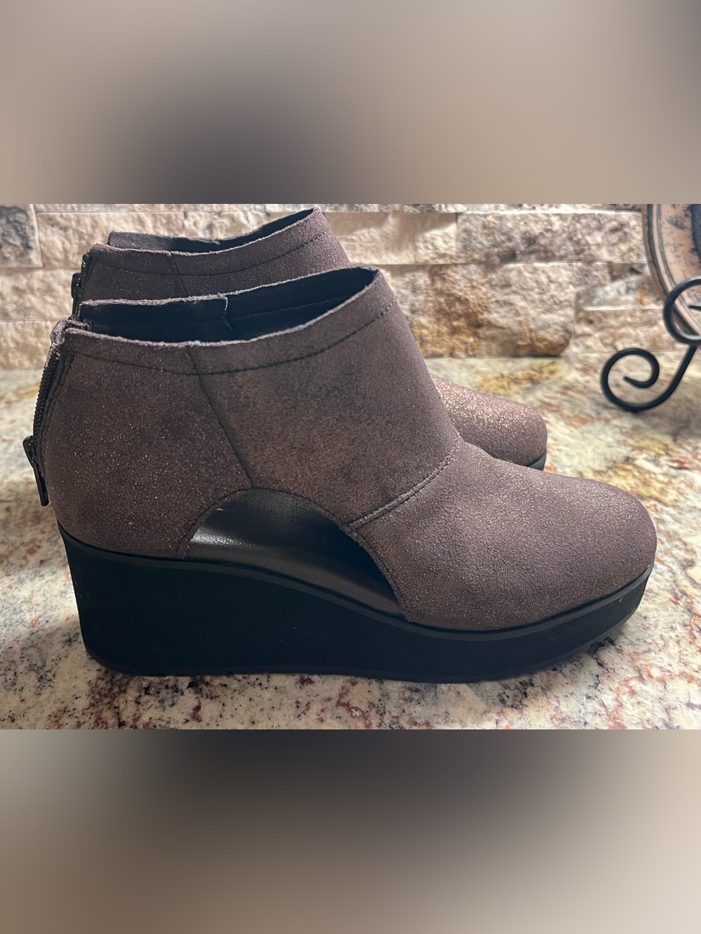 Size 6.5- Volatile brown suede metallic wedge- new